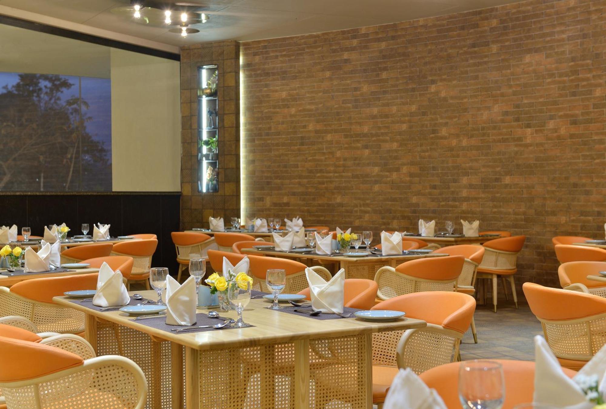 Urbane By Treat Daman Hotel Екстериор снимка